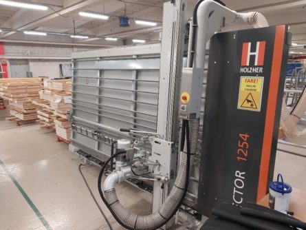 20251103_101524_resized_1 20251103_101524_resized_1